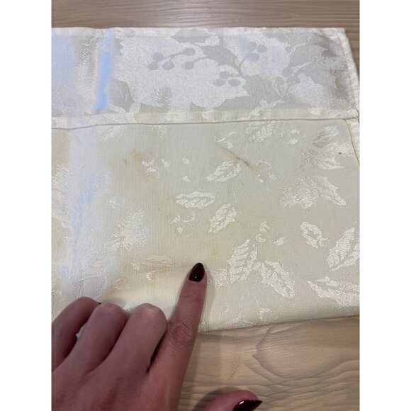 Set (3) Yellow Mistletoe Holly Paisley Style Embossed Napkins Table Linens READ - Picture 3 of 7